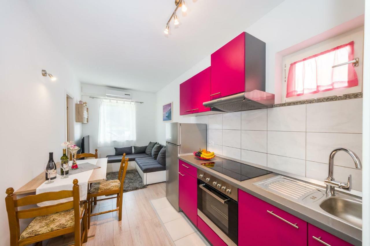 Apartman Nino Новиград-Далмация Экстерьер фото